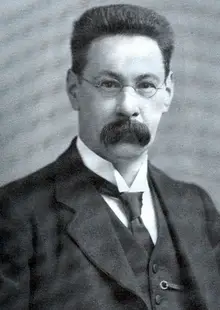 Portrait of Thomas Walker Arnold