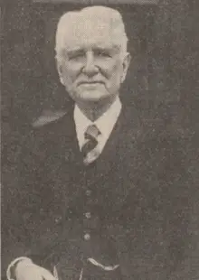 Portrait of L. P. (Lawrence Pearsall) Jacks